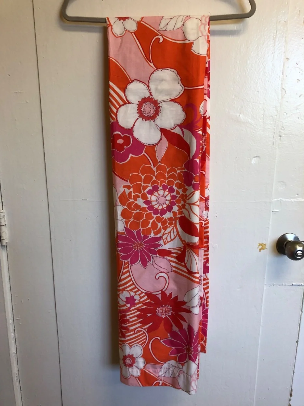 Annie Selke 100% cotton shower curtain Far Out Floral groovy retro '70s style